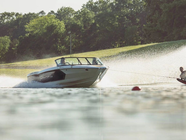2024 Mastercraft Prostar in Powerboats & Motorboats in Chilliwack