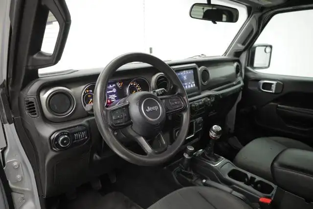 2022 Jeep Wrangler Willys Sport in Cars & Trucks in Calgary - Image 11
