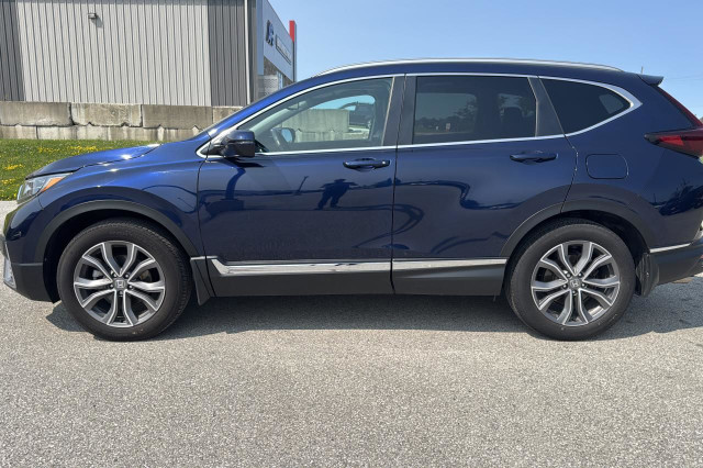 2022 Honda CR-V Touring in Cars & Trucks in Owen Sound - Image 2