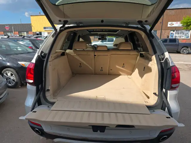 2015 BMW X5 in Cars & Trucks in Oakville / Halton Region - Image 8