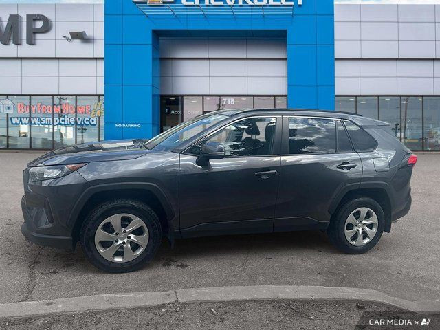 2021 Toyota RAV4 LE | AWD | Heated Seats | Back Up Cam in Cars & Trucks in Saskatoon - Image 2