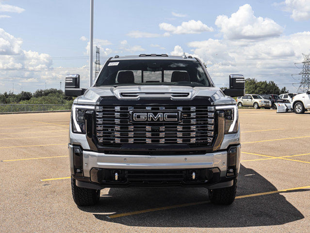 2025 GMC Sierra 3500HD Denali Ultimate in Cars & Trucks in Strathcona County - Image 3
