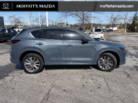 Leather Seats! Compare at $40165 - is just $38995! In a competitive compact crossover segment, this... (image 5)