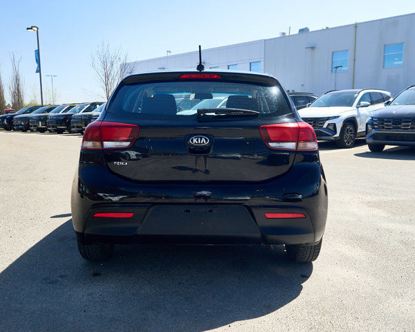 2021 Kia Rio 5-door LX+ | Touchscreen | Rear Camera in Cars & Trucks in Edmonton - Image 4
