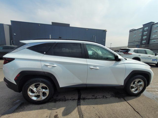 2024 Hyundai Tucson PREFERRED | AWD | BACK UP CAM | in Cars & Trucks in Calgary - Image 4