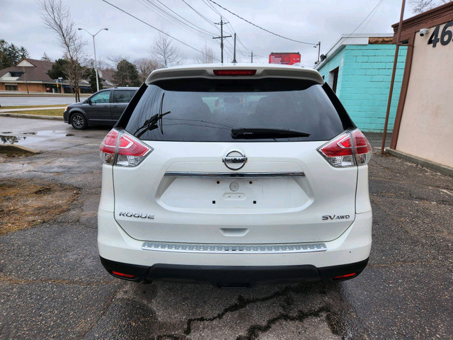 2016 Nissan Rogue SV AWD 4dr Panoramic Roof|2 Sets of tires|Came in Cars & Trucks in Oshawa / Durham Region - Image 3