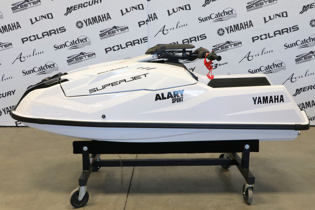 2023 Yamaha SUPER JET in Personal Watercraft in Laurentides - Image 2