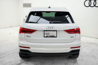 Get noticed in this beautiful Glacier White Metallic SUV! Treat yourself to the features you deserve... (image 6)