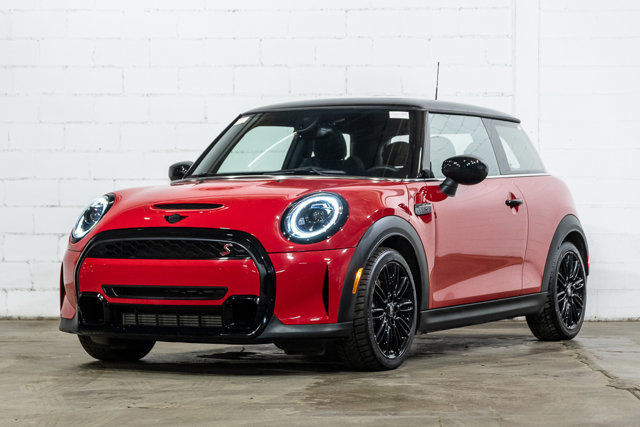 2024 MINI 3 Door Cooper S | Premier | Accès Confort | Toit in Cars & Trucks in City of Montréal - Image 3