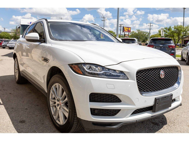 2017 Jaguar FPACE 35t PRESTIGE AWD | PANO ROOF | LEATHER | MERID in Cars & Trucks in Winnipeg - Image 2