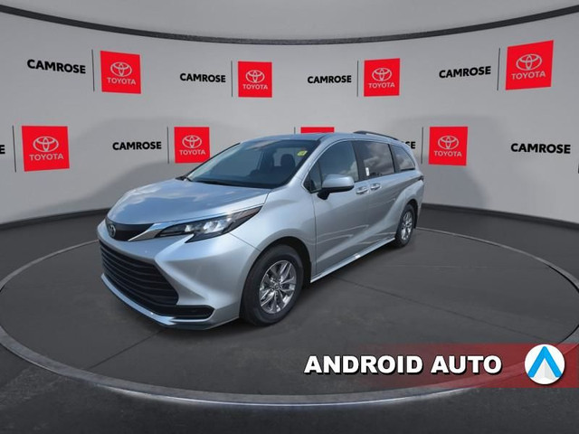 2025 Toyota Sienna XLE 8-Passenger - Sunroof in Cars & Trucks in Edmonton - Image 4
