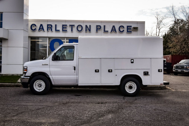 2024 Ford E-Series Cutaway BASE - Small Town Feel Big City Deal in Cars & Trucks in Ottawa - Image 2