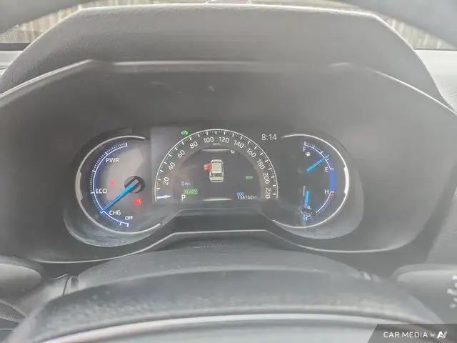 2020 Toyota RAV4 Hybrid XLE in Cars & Trucks in Moncton - Image 17