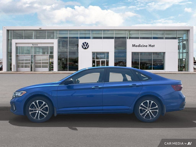 2023 Volkswagen Jetta Comfortline in Cars & Trucks in Medicine Hat - Image 3