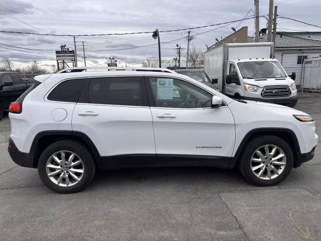 2015 JEEP Cherokee Limited in Cars & Trucks in Laval / North Shore - Image 4