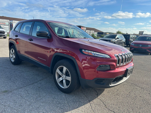 2016 Jeep Cherokee Sport in Cars & Trucks in Kitchener / Waterloo - Image 4