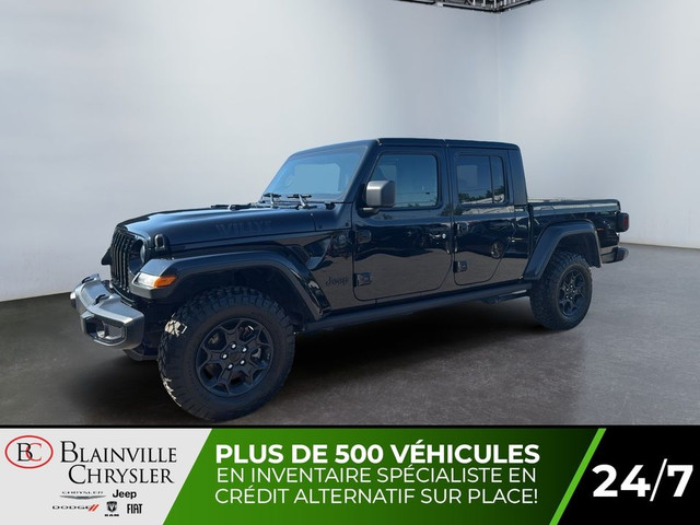 2023 Jeep Gladiator SPORT MIROIR/SIEGES CHAUFFANTS UCONNECT BLUE in Cars & Trucks in Laval / North Shore