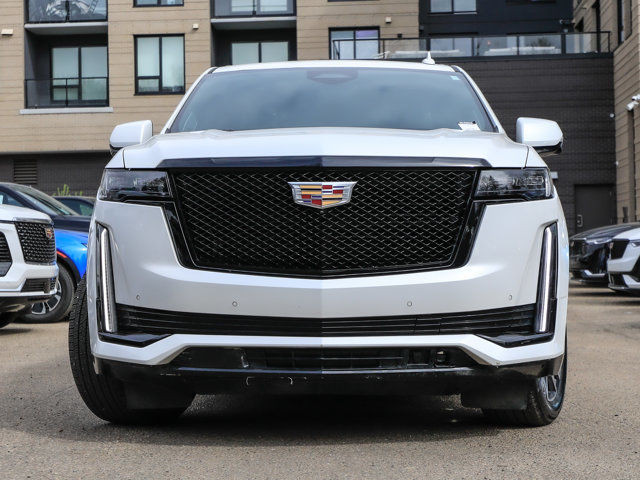 2022 Cadillac Escalade Sport Platinum 6.2L Adap Cruise in Cars & Trucks in Edmonton - Image 4