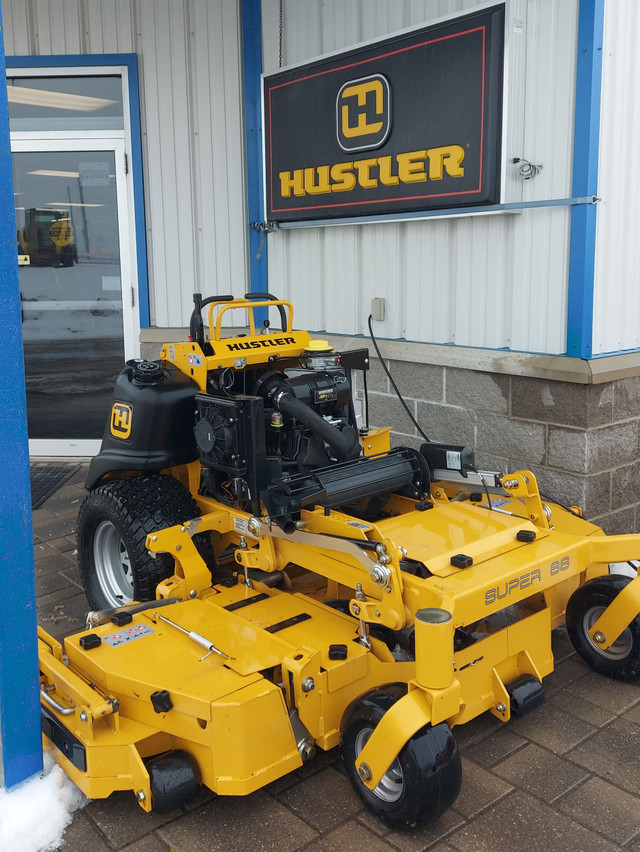 Commercial Mower in Heavy Equipment in Kitchener / Waterloo