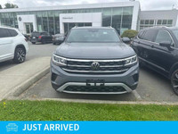 This Volkswagen Atlas Cross Sport delivers a Regular Unleaded V-6 3.6 L/220 engine powering this Aut... (image 3)