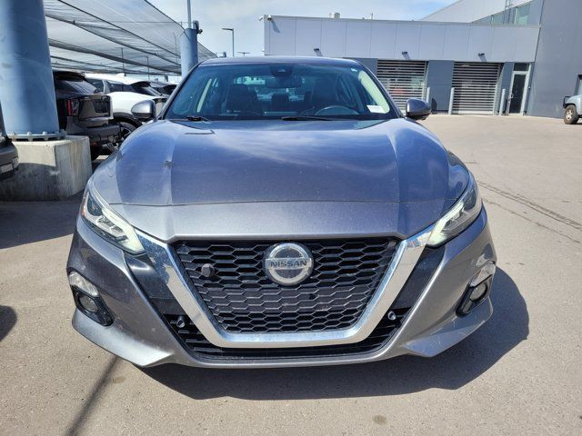 2022 Nissan Altima PLATINUM | AWD | SUNROOF | BOSE | in Cars & Trucks in Calgary - Image 2
