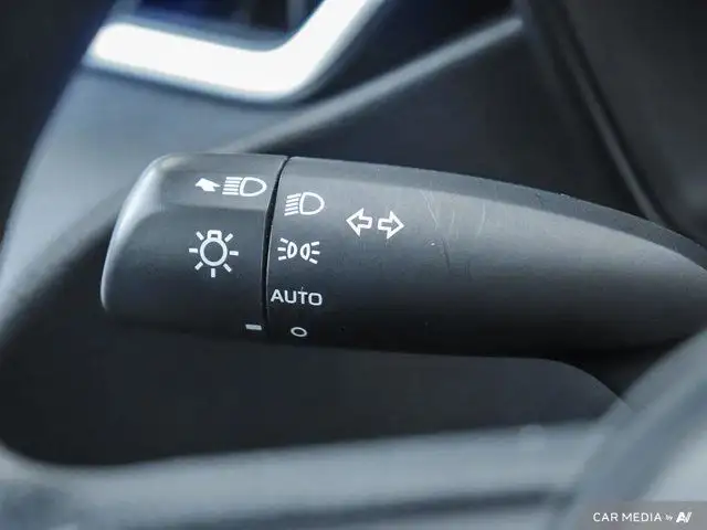 2021 Toyota Corolla LE in Cars & Trucks in Oshawa / Durham Region - Image 13