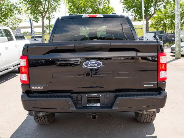 2023 Ford F-150 2.7L, Trailer Tow Pkg, STX Appearance Pkg in Cars & Trucks in Calgary - Image 12