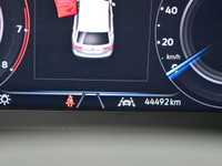 he 2024 Volkswagen Tiguan Comfortline is a versatile and refined compact SUV, powered by a 2.0L engi... (image 7)
