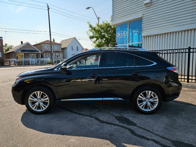 2010 Lexus RX 450H HYBRID-AWD-NAVIGATION-CAMERA-1 OWNER-NEW TIRE in Cars & Trucks in City of Toronto - Image 3
