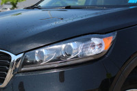 *Price excludes GST and cost/charges associated with financing. Ebony Black - 2019 Kia Sorento LX AW... (image 2)