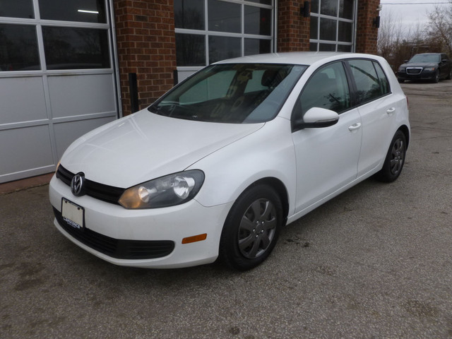 2012 Volkswagen Golf TRENDLINE in Cars & Trucks in City of Toronto