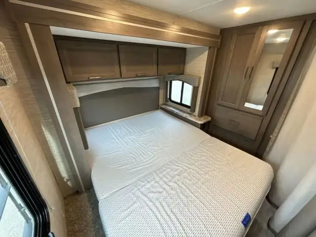 2023 Thor Motor Coach Chateau 22B in RVs & Motorhomes in Red Deer - Image 32