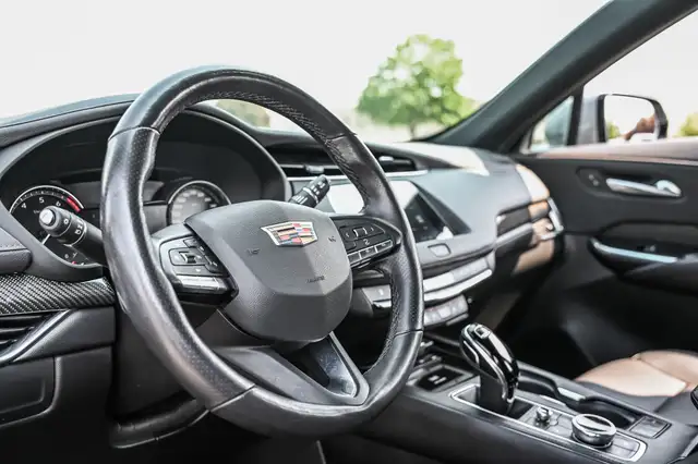 2023 Cadillac XT4 AWD Sport ONYX Package*Cuir*Carplay AWD*Mags*C dans Autos et camions dans Ville de Montréal - Image 14