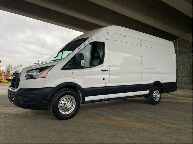 2022 Ford Transit Cargo Van T-250 AWD 3.5 ECO-BOOST HIGH-ROOF 14 in Cars & Trucks in Delta/Surrey/Langley - Image 3