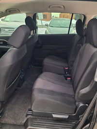 This stylish 2016 Mazda MAZDA5 Touring is a reliable and spacious wagon that's perfect for your dail... (image 7)