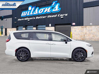 Come see this certified 2024 Chrysler Pacifica Limited AWD | Leather | Pano Roof | S Appearance Pkg... (image 5)
