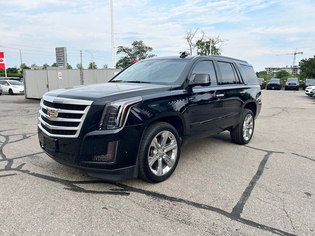2018 Cadillac Escalade Luxury | 6.2L V8 | NAVI | BOSE AUDIO | SU in Cars & Trucks in Oakville / Halton Region - Image 2
