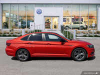 KBB.com 10 Best Sedans Under $30,000. This Volkswagen Jetta boasts a Intercooled Turbo Regular Unlea... (image 5)