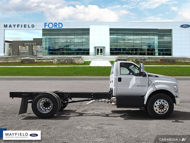 2026 Ford F750 Chassis Truck in Cars & Trucks in Mississauga / Peel Region - Image 3
