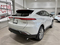 Is finding a vehicle that seamlessly blends luxury and eco-conscious driving at the top of your list... (image 8)