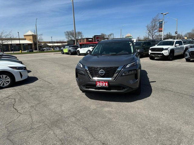  2021 Nissan Rogue in Cars & Trucks in Hamilton - Image 2