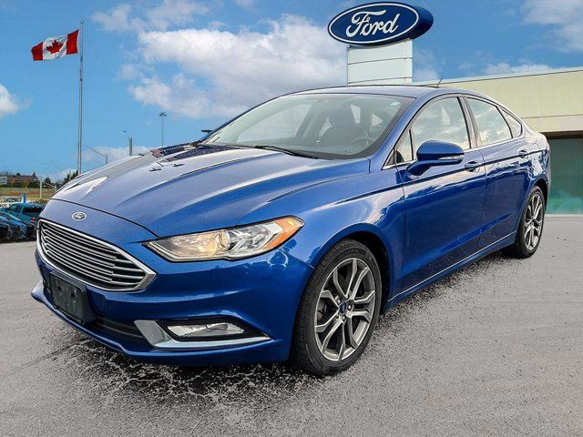 2017 Ford Fusion SE in Cars & Trucks in Kitchener / Waterloo - Image 2