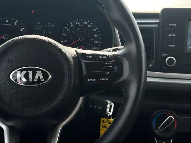 2019 Kia Rio 5-door LX+ HEATED SEATS SUPER CLEAN! WE FINANCE ALL in Cars & Trucks in London - Image 25