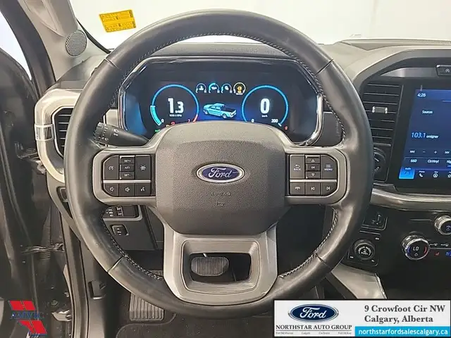 2021 Ford F-150 Lariat HEATED/COOLED LEATHER SEATS - MOONROOF -  dans Autos et camions dans Calgary - Image 7
