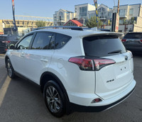 **CARS TRUCKS SUV 4X4 VAN AWD EDMONTON FINANCING AVAILABLE EASY FINANCING ** 2018 Toyota RAV4 Hybrid... (image 5)