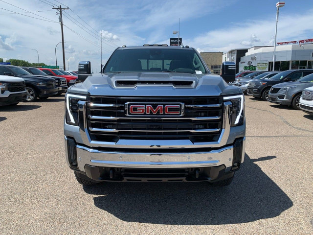 2025 GMC Sierra 2500HD in Cars & Trucks in Medicine Hat - Image 2