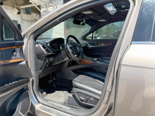 2019 Lincoln NAUTILUS Reserve AWD Cuir Navi Toit Pano in Cars & Trucks in Longueuil / South Shore - Image 2