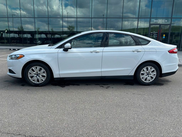 2014 Ford Fusion S | One Owner in Cars & Trucks in Calgary - Image 3