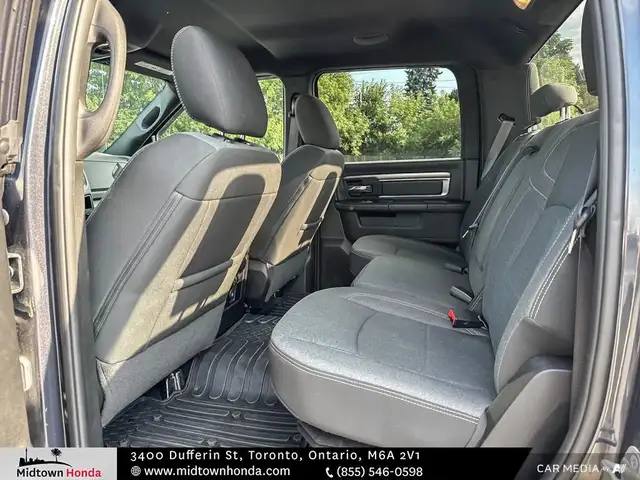 2021 RAM 1500 Classic SLT *WELL MAINTAINED*NO ACCIDENTS*BLUET... in Cars & Trucks in City of Toronto - Image 28