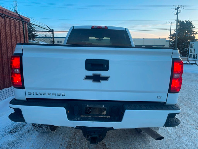 2019 Chevrolet Silverado 2500HD LT = 4WD Crew Cab = ONE OWNER CL in Cars & Trucks in Edmonton - Image 4